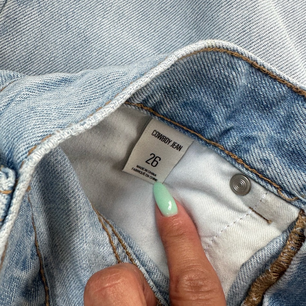 BDG Light Blue Boyfriend Jeans